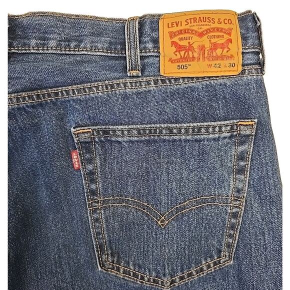 Levis 505 Men's Jeans Straight Leg Regular Fit Size 42x30 Blue Denim - Picture 2 of 9